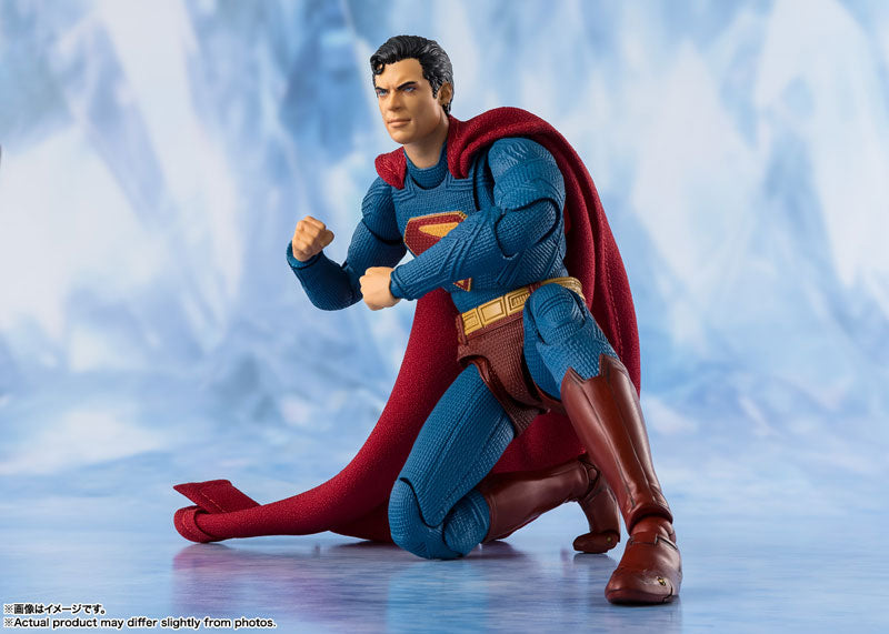 SH Figuarts DC Superman 2025 - Superman