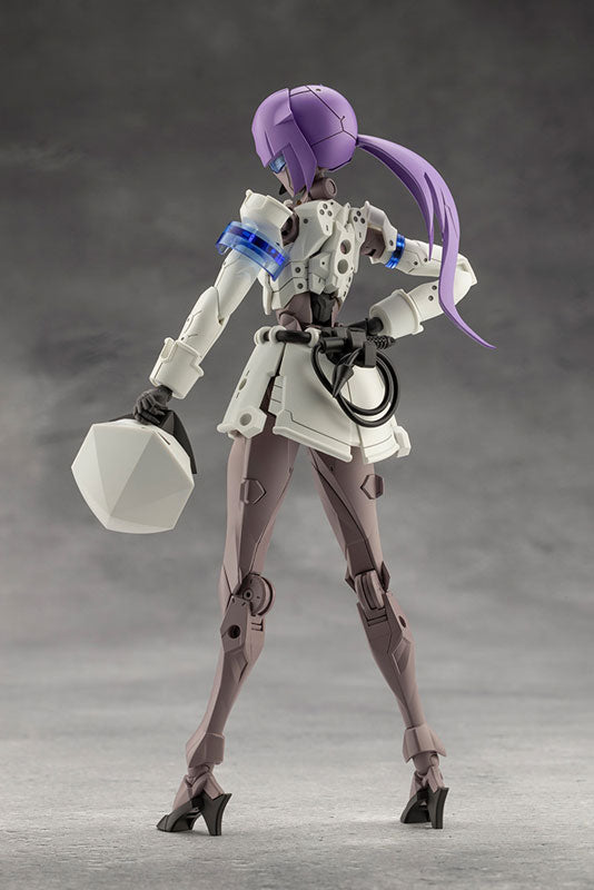Kotobukiya Megalomaria Unlimited Universe - Vanguard Leader [Model Kit]