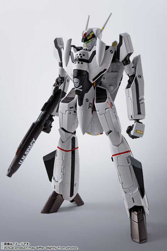 Hi-Metal R Macross Zero VF-OS Phoenix (Roy Fokker) + QF-2200D-B Ghost