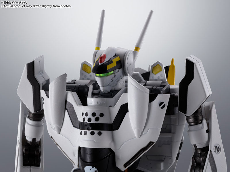 Hi-Metal R Macross Zero VF-OS Phoenix (Roy Fokker) + QF-2200D-B Ghost