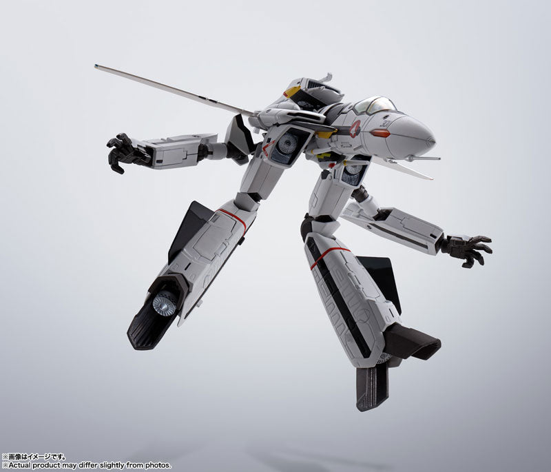 Hi-Metal R Macross Zero VF-OS Phoenix (Roy Fokker) + QF-2200D-B Ghost