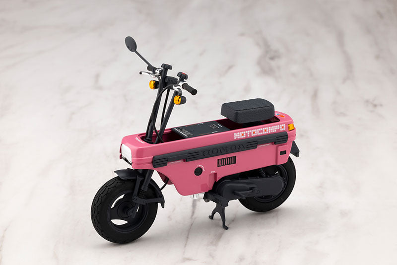 Kotobukiya Sousai Shojo Teien - Emma Koishikawa [Nocturne] with Honda AB12 Motocompo [Model Kit]