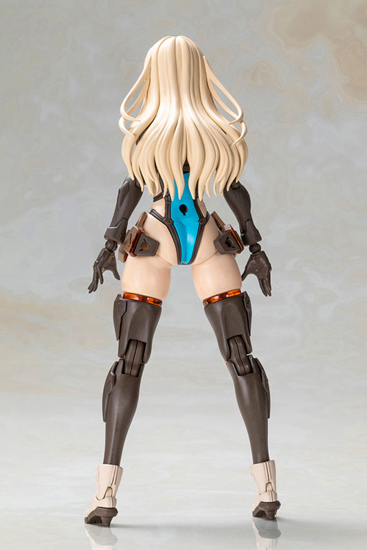 Kotobukiya Front Mission Zenith Girl [Model Kit]
