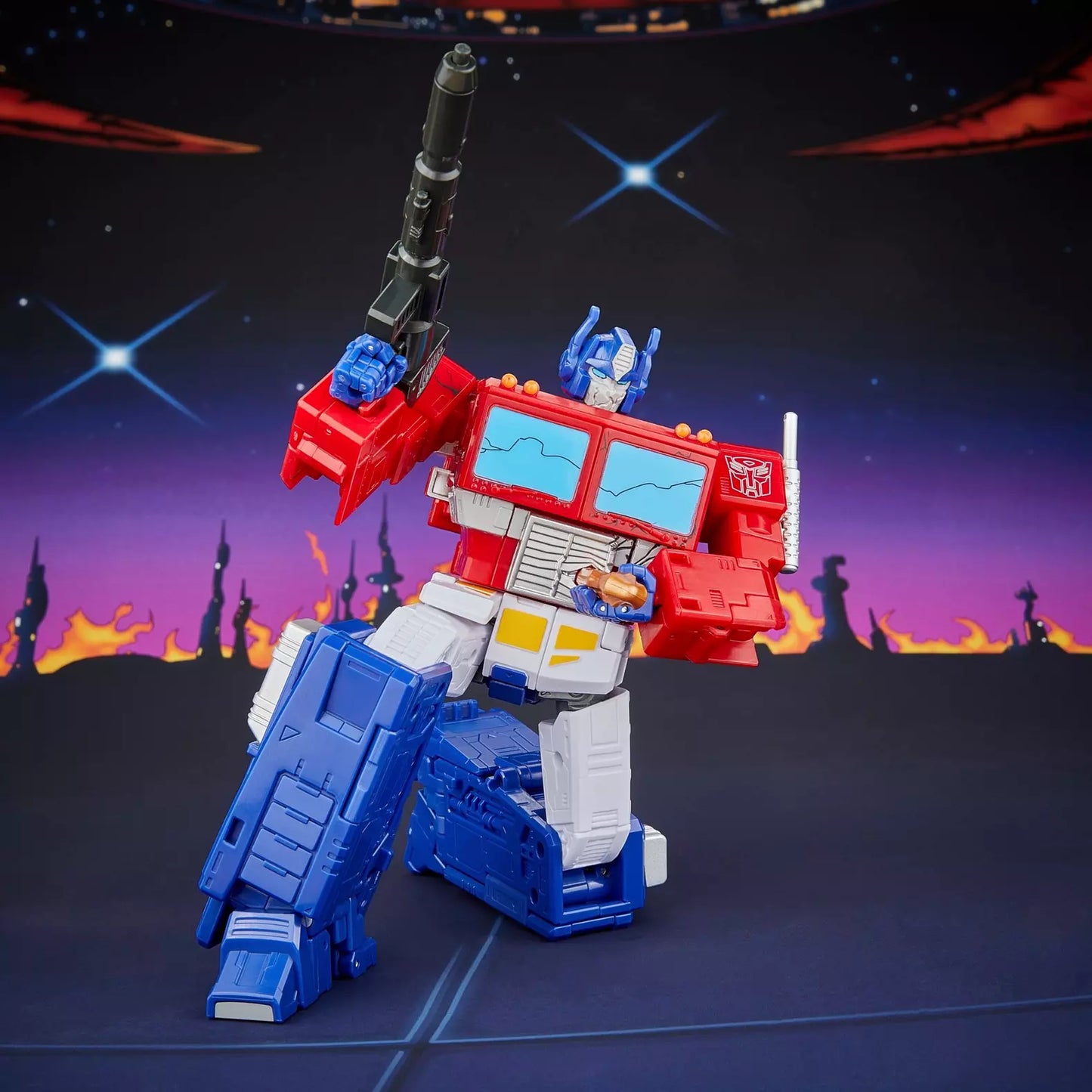 Hasbro Transformers Studio Series MTMTE Collection Transformers The Movie - Leader Class Optimus Prime