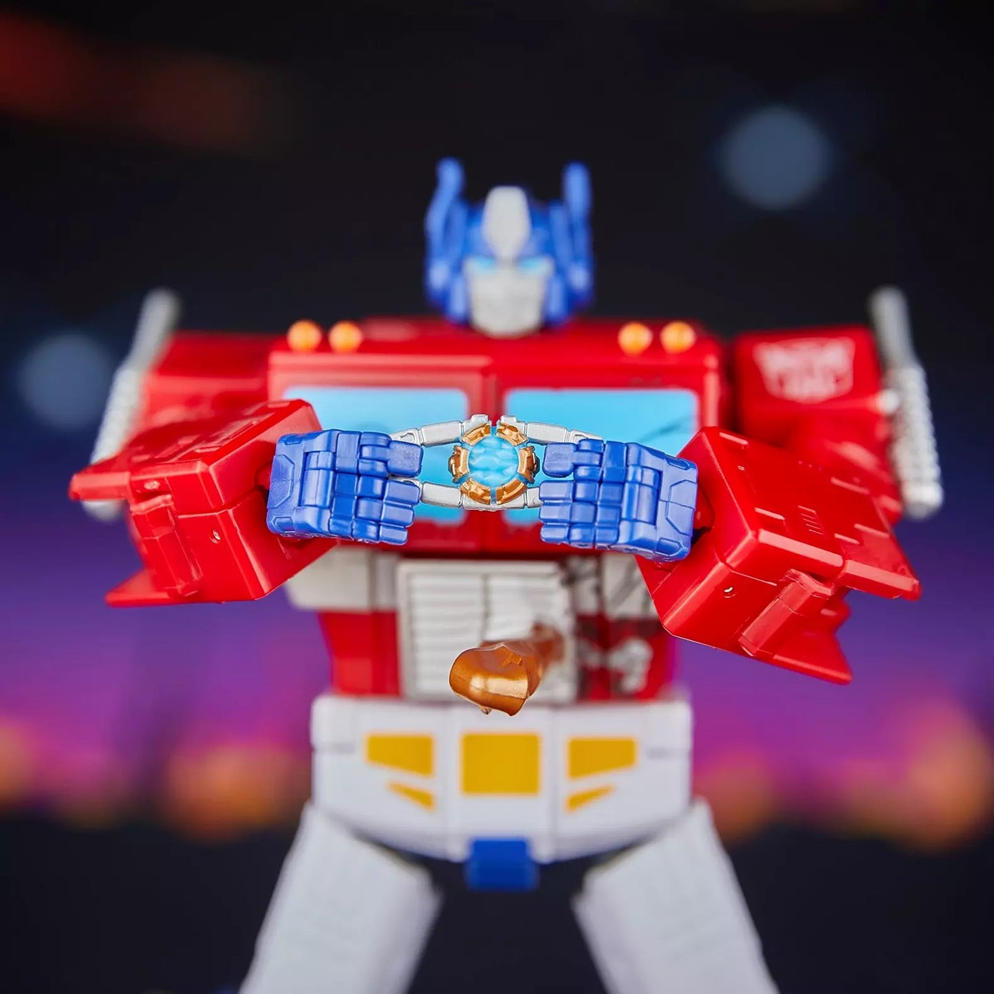 Hasbro Transformers Studio Series MTMTE Collection Transformers The Movie - Leader Class Optimus Prime