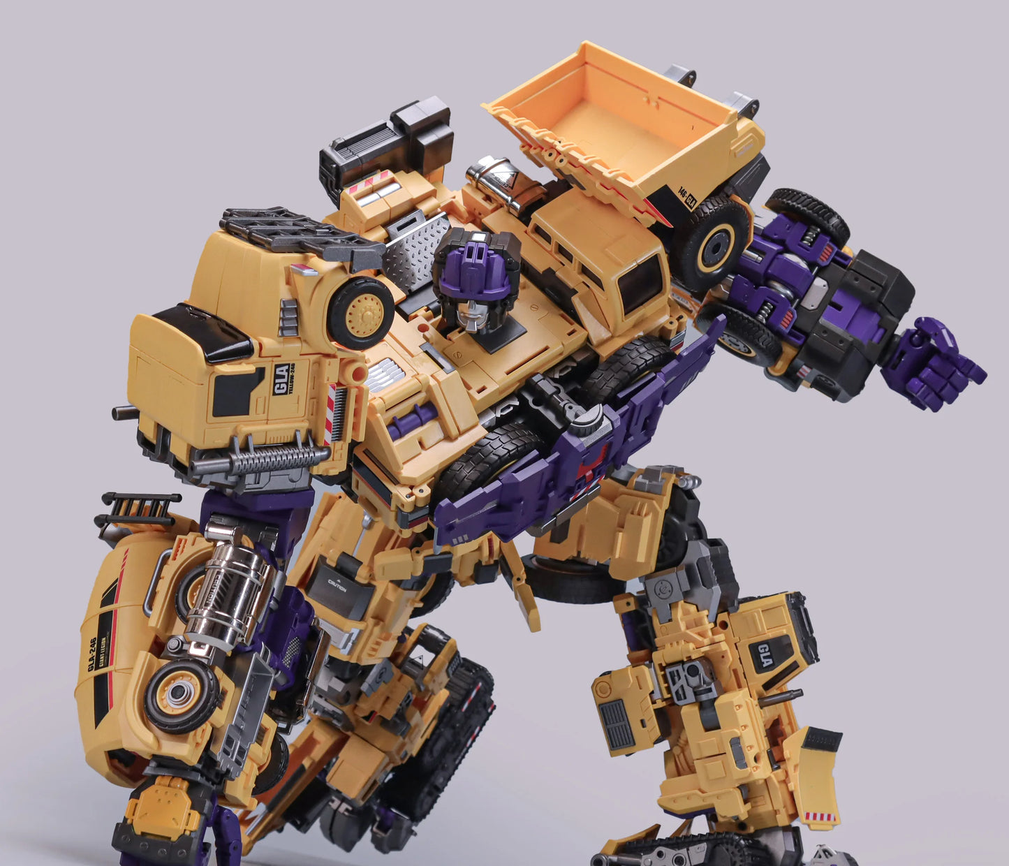 Mecha Invation GLA-01 Titan of Creation Devastator Yellow Edition Set