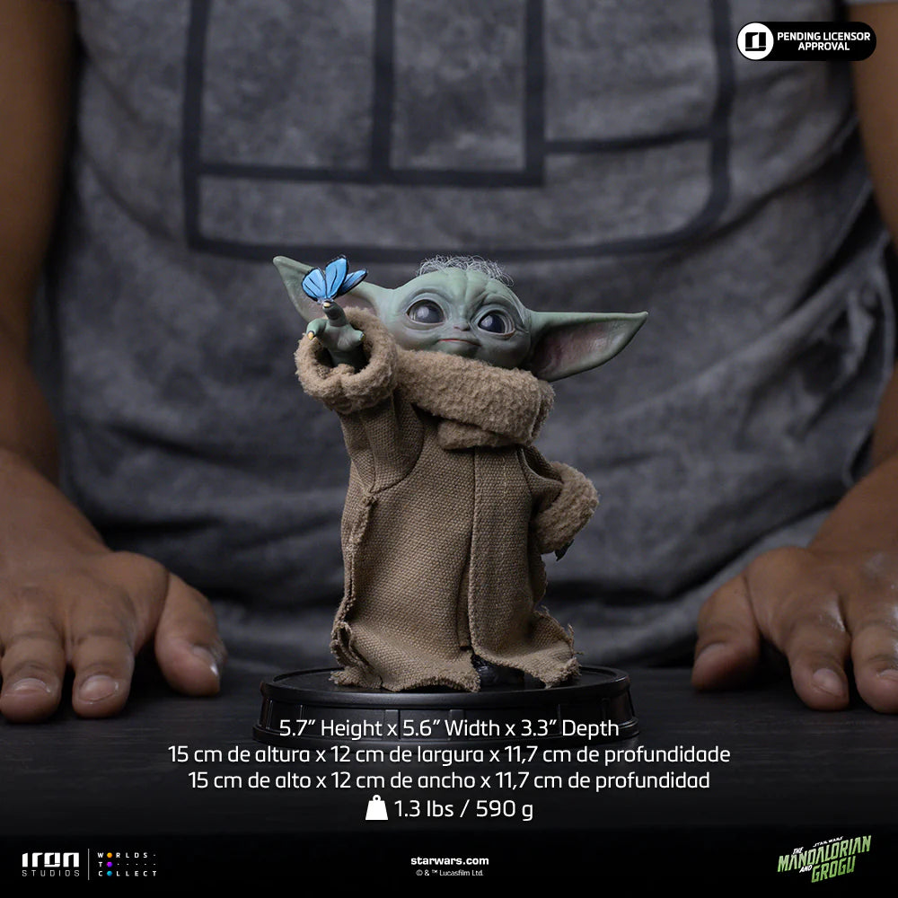 Iron Studios Grogu Collection Star Wars - Mandalorian and Grogu - Butterfly wonder