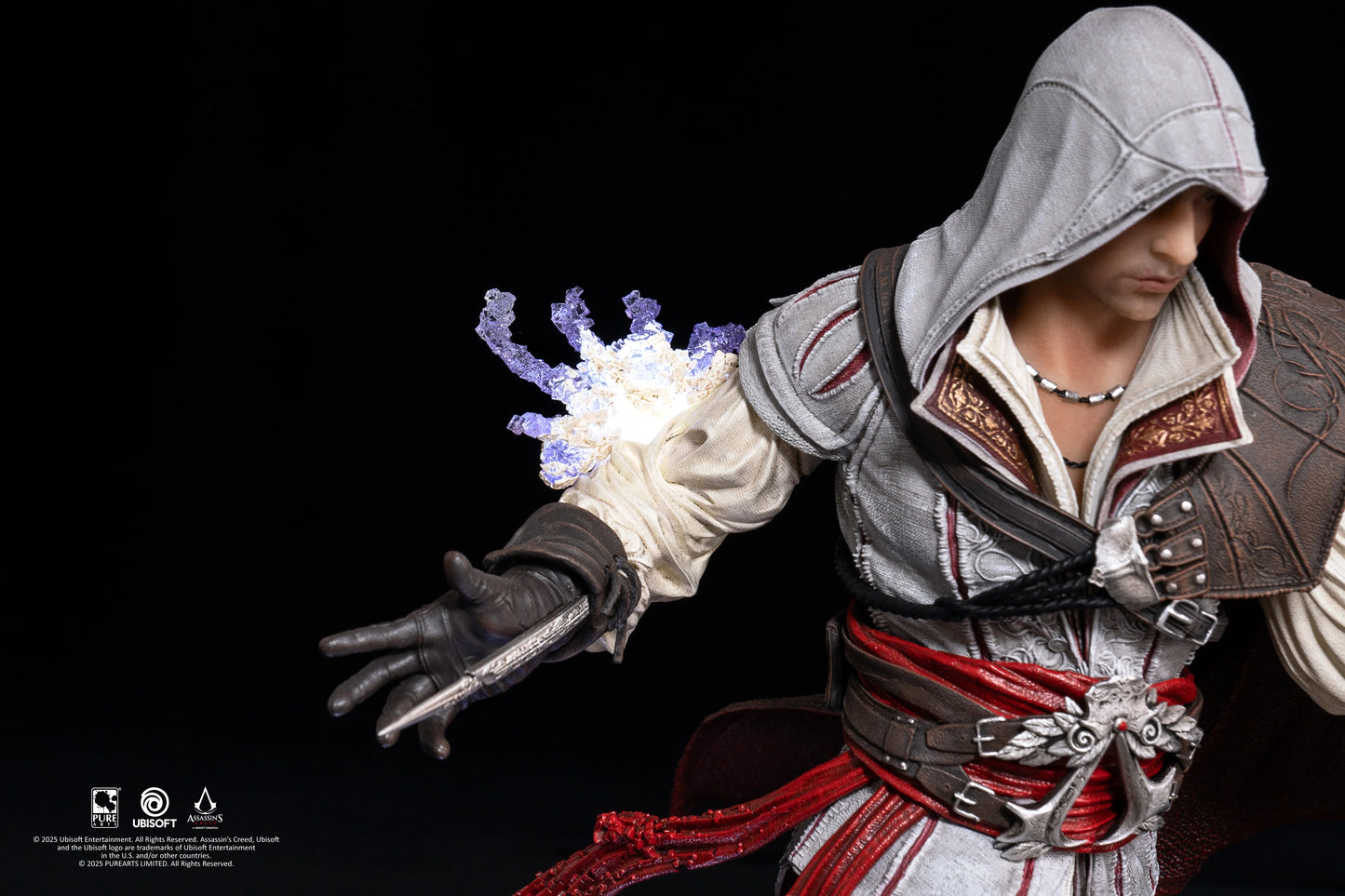 Pure Arts 1/8 Assassin's Creed II Animus Ezio