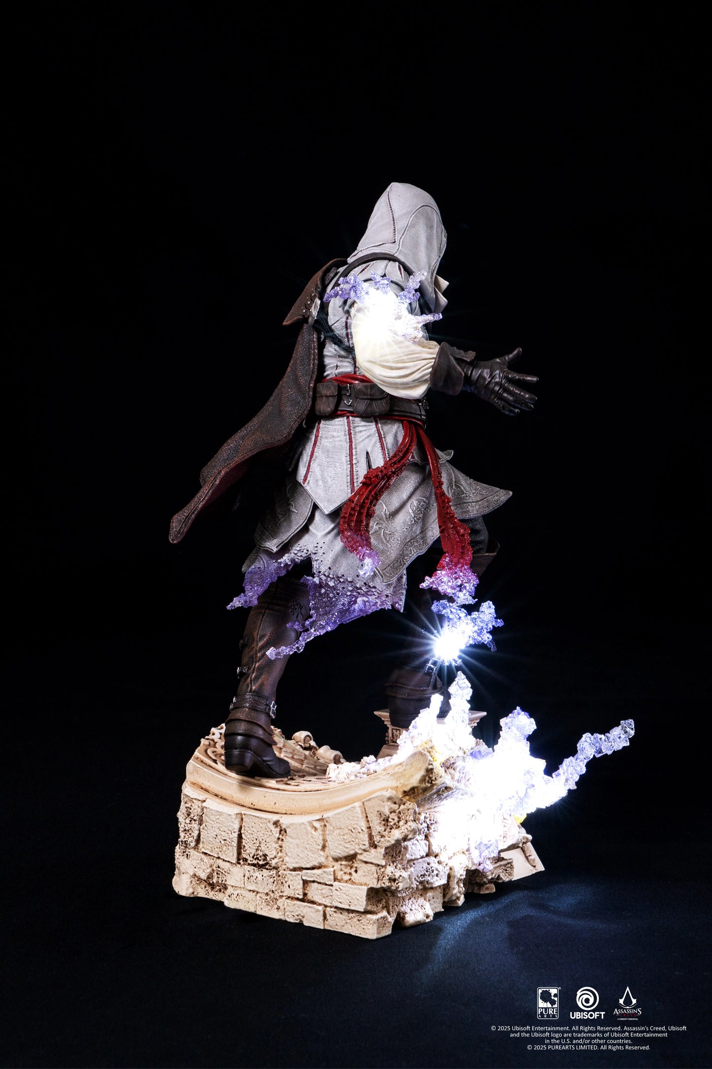 Pure Arts 1/8 Assassin's Creed II Animus Ezio