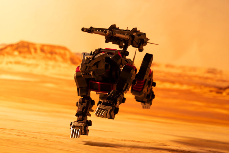 Kotobukiya HMM Zoids Lightning Saix Irvine Special 2000 Recolor [Model Kit]