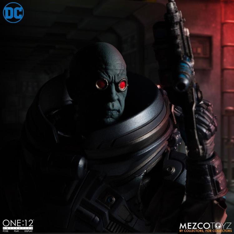 Mezco One:12 Collective DC Mr Freeze Deluxe Edition