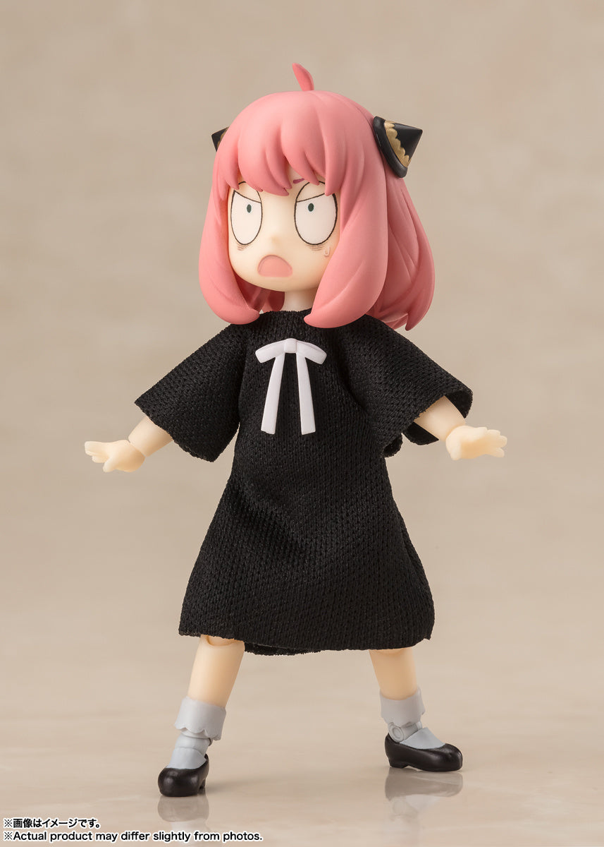 SH Figuarts Spy x Family - Anya Forger (Casual Attire)