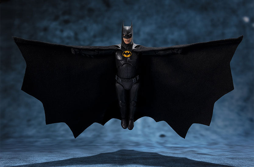 SH Figuarts DC The Flash Movie - Batman