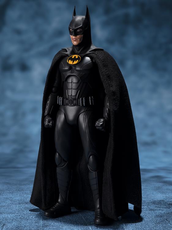 SH Figuarts DC The Flash Movie - Batman