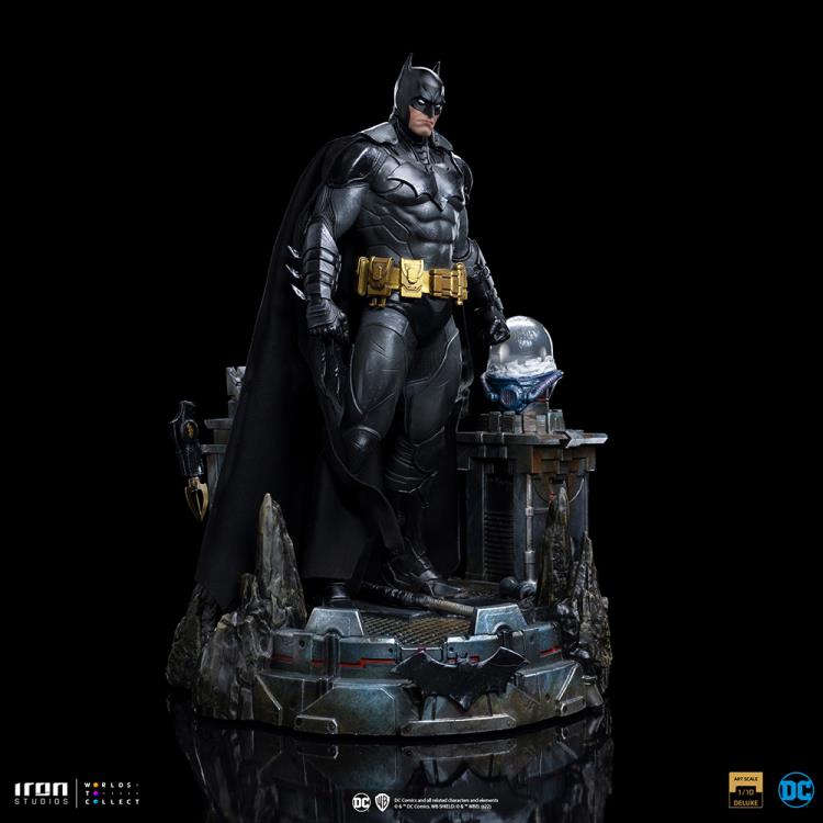 Iron Studios Art Scale 1/10 DC Comics - Batman Unleashed Deluxe