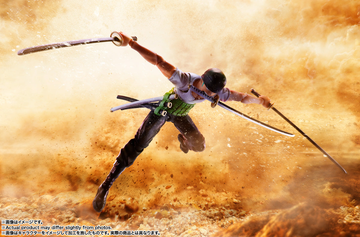 SH Figuarts One Piece - Roronoa Zoro (Romance Dawn)