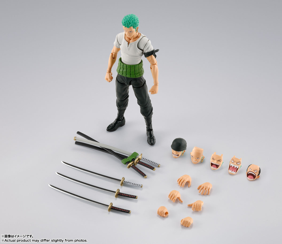SH Figuarts One Piece - Roronoa Zoro (Romance Dawn)