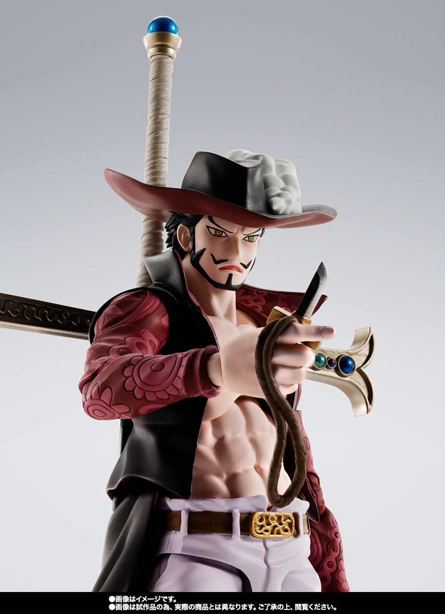SH Figuarts One Piece - Dracule Mihawk -Hawk Eye-