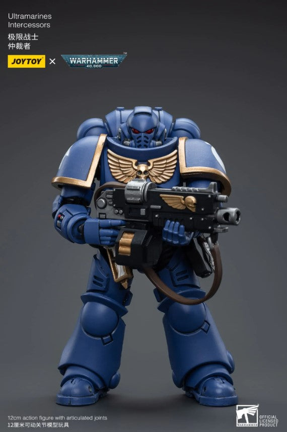 Joytoy 1/18 Warhammer 40k Ultramarines Intercessor with Auto Bolt Rifle (2025 Release)
