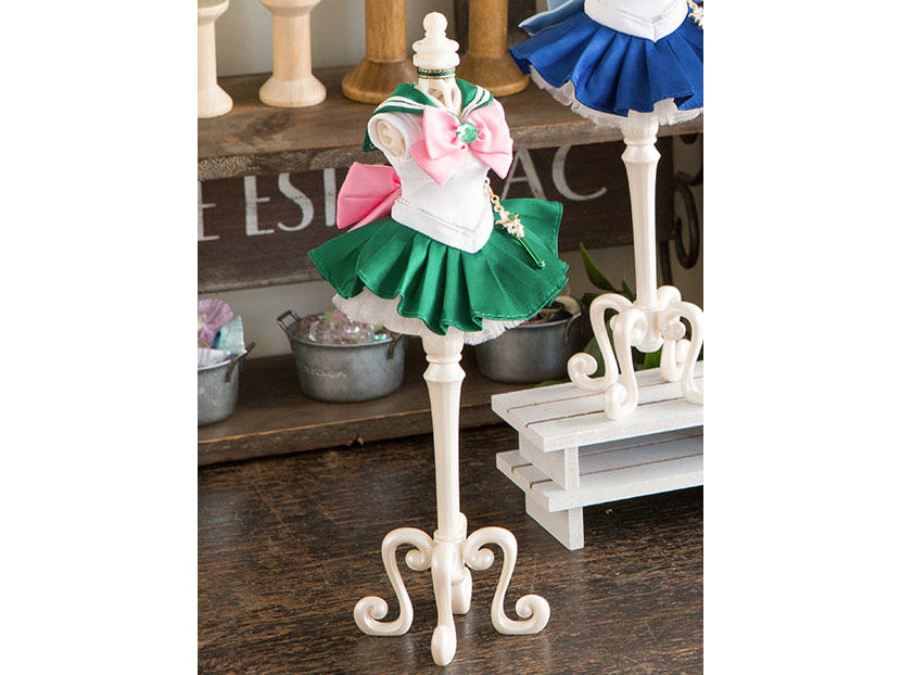 Bandai Spirit Cherie Closet Sailor Moon Pretty Guardian Sailor Jupiter Miniature Dress