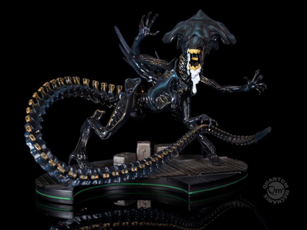QMX Q-Fig Max Elite Alien Queen
