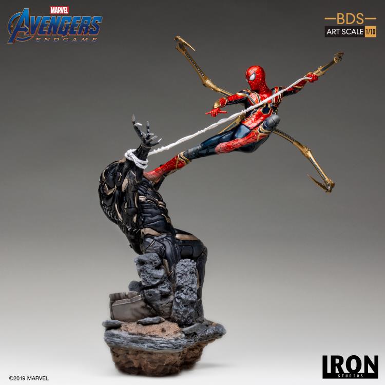Iron Studios Art Scale 1/10 Marvel Avengers Endgame Iron Spider Vs Outrider