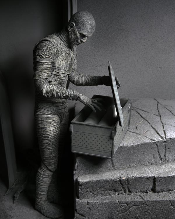 Neca Ultimate Mummy Black and White