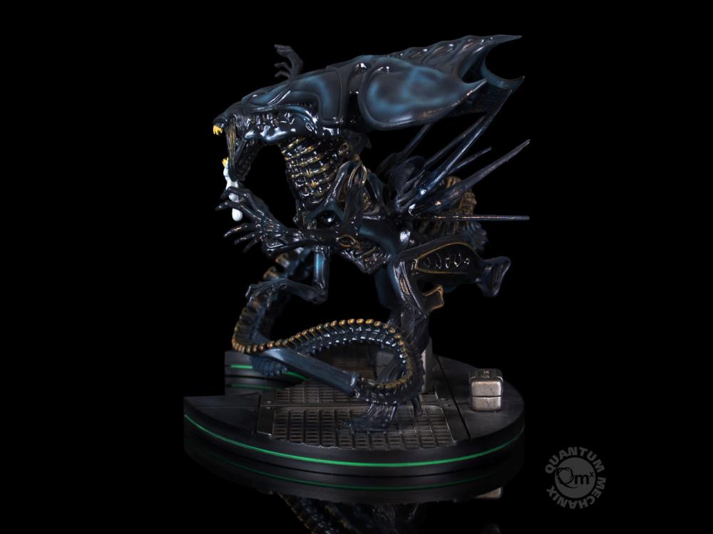 QMX Q-Fig Max Elite Alien Queen