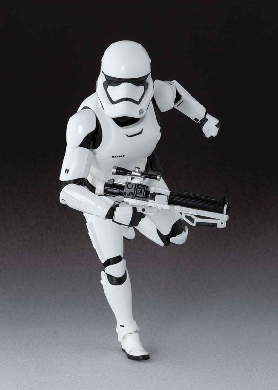 SH Figuarts Star Wars The Force Awakens First Order Stormtrooper