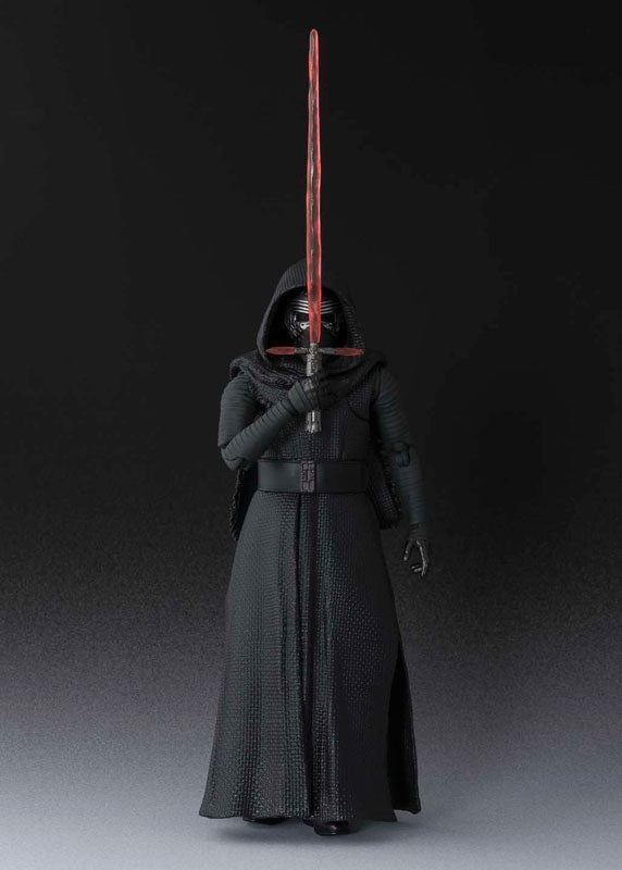 SH Figuarts Star Wars The Force Awakens Kylo Ren