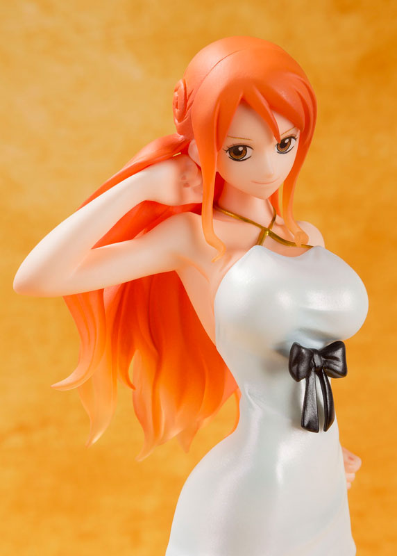 Figuarts Zero One Piece Film Gold Nami