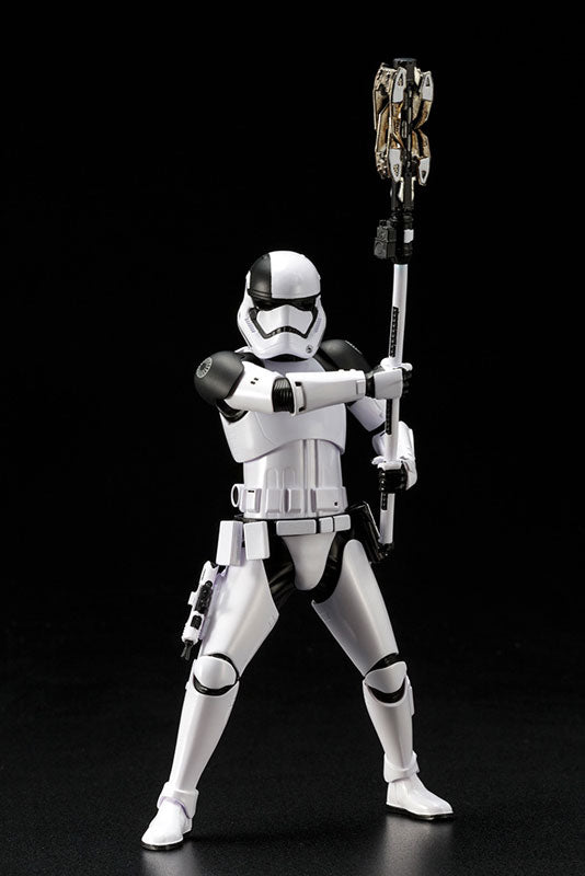 Kotobukiya Artfx+ Star Wars The Last Jedi First Order Stormtrooper Executioner