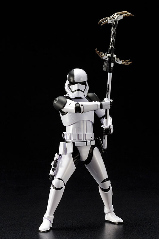 Kotobukiya Artfx+ Star Wars The Last Jedi First Order Stormtrooper Executioner
