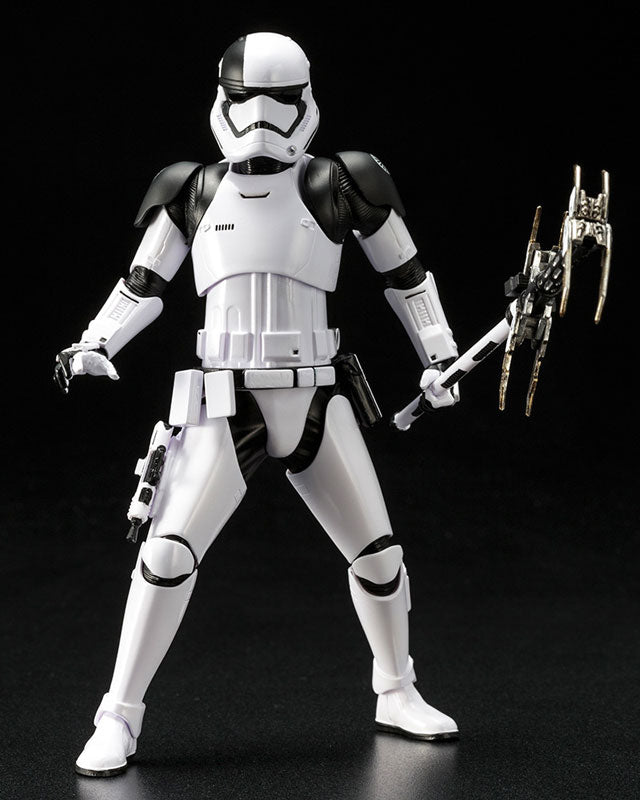 Kotobukiya Artfx+ Star Wars The Last Jedi First Order Stormtrooper Executioner