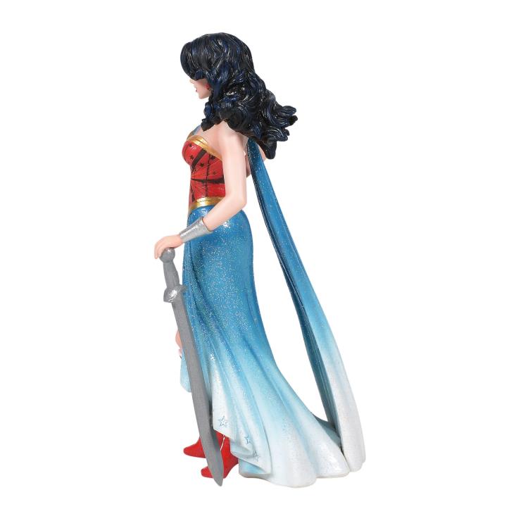 Enesco Couture De Force DC Wonder Woman