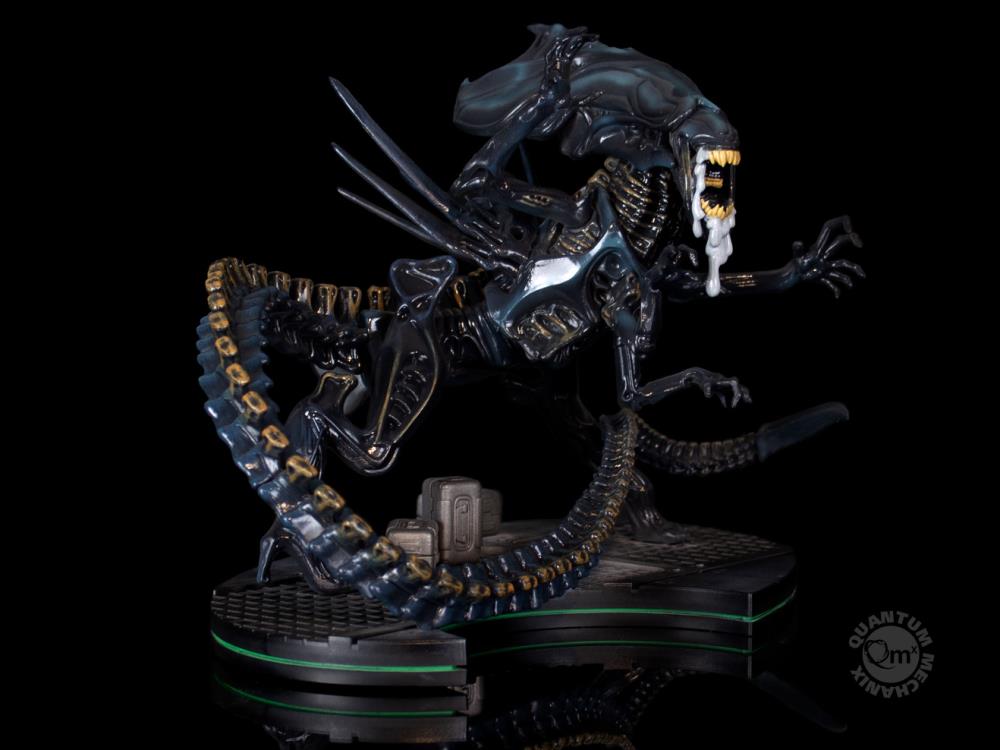 QMX Q-Fig Max Elite Alien Queen