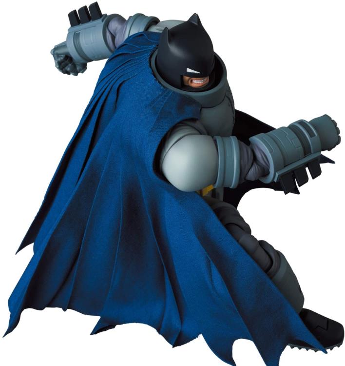 Mafex DC Batman The Dark Knight Returns Armored Batman